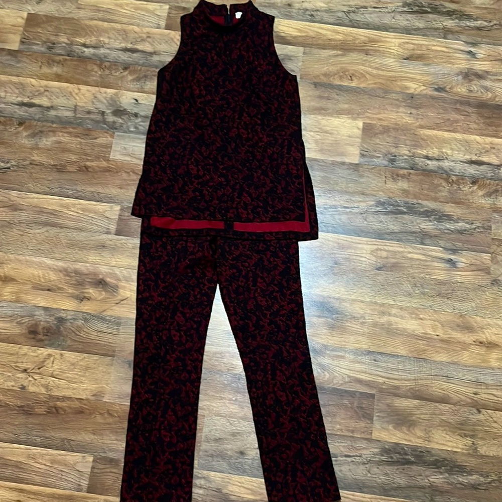 Like new - size 2 Michael Kors set